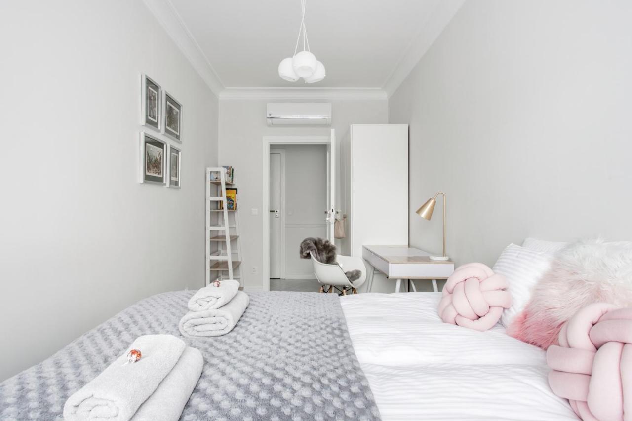 Luksusowy Apartament Hercena7 W Sercu Miasta Vratislav Exteriér fotografie