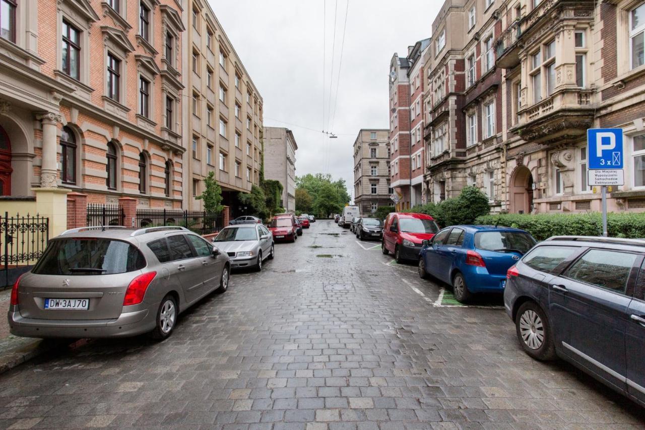 Luksusowy Apartament Hercena7 W Sercu Miasta Vratislav Exteriér fotografie